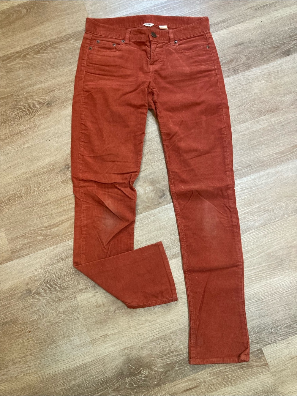 J. Crew City Fit Skinny Corduroy Jeans in Rust size 25”